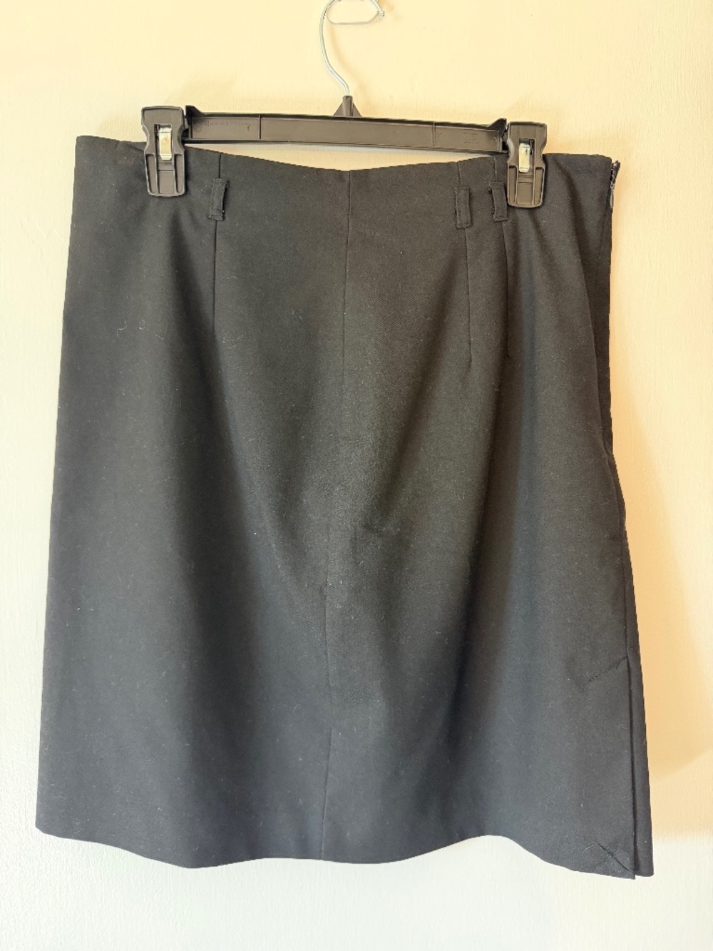 H&M Black Pencil Skirt